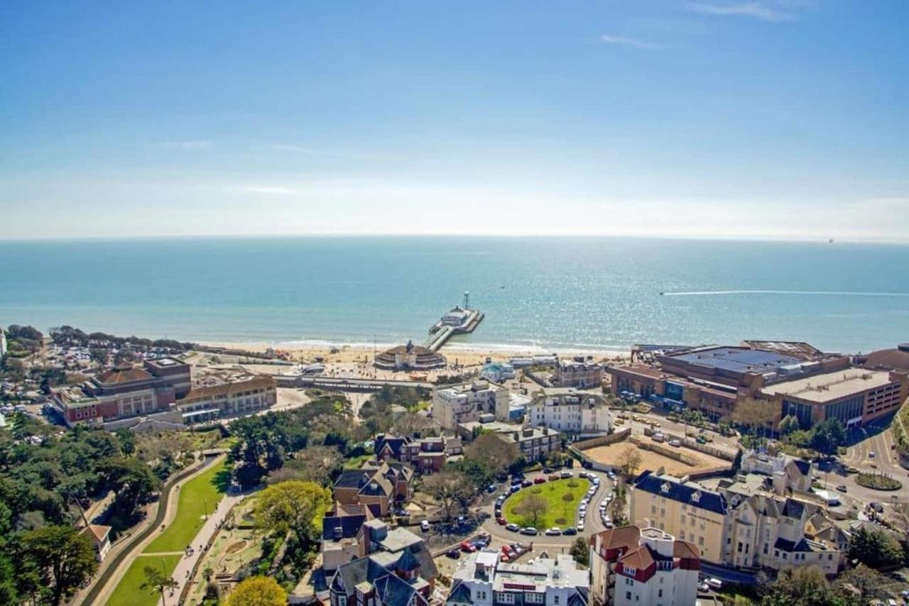 Flat-B, 4 Adults, 20 Mins To Beach, Netflix, Wifi, Sleeps 4 Adults Bournemouth Kültér fotó